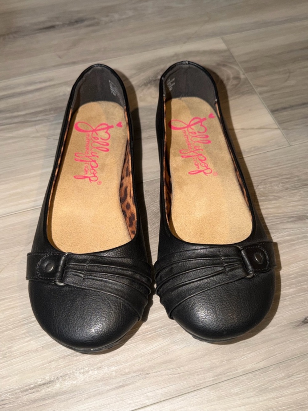 Jellypop Express woman’s slip on casual flats memory foam 7